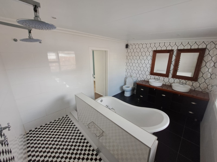 3 Bedroom Property for Sale in Gonubie Eastern Cape